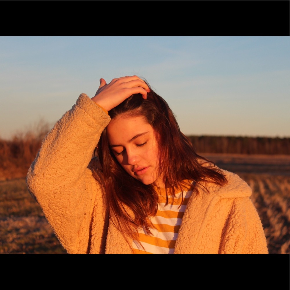 Meet your Posher, Anabelle